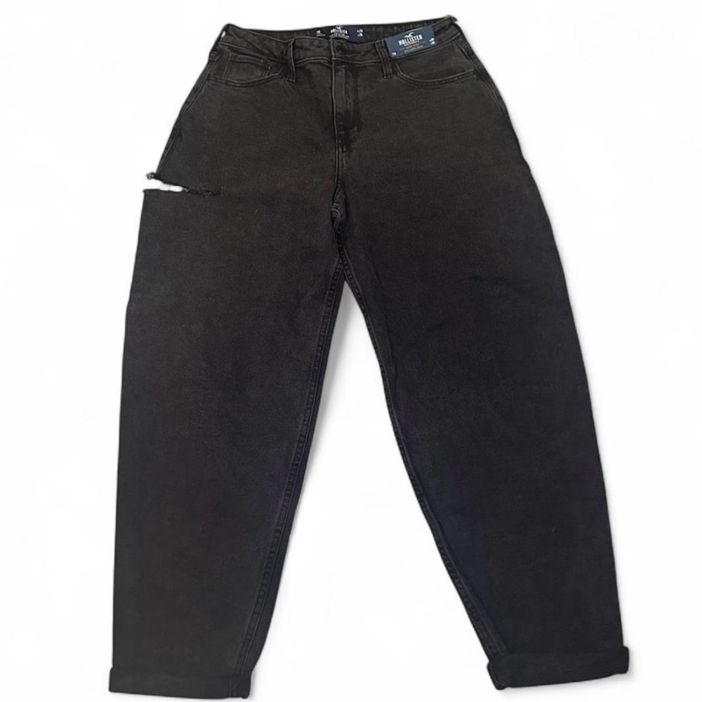 Hollister black distressed denim high-waisted ballon jeans
